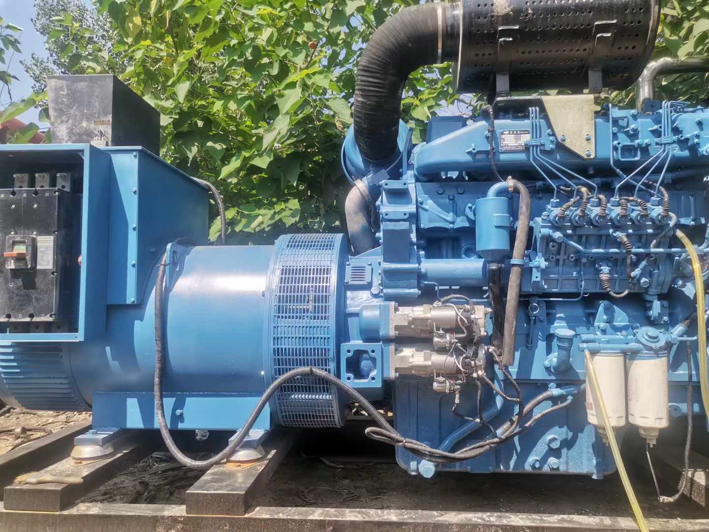 徐水详细说明降低 800kW 柴油发电机输出电流波动的方法